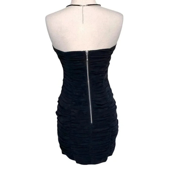 H&M S‎ black strapless ruched cocktail dress with zipper back - Picture 5 of 8